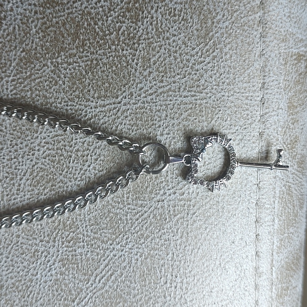 Hello Kitty Kawaii Bow Silver Key Necklace New !